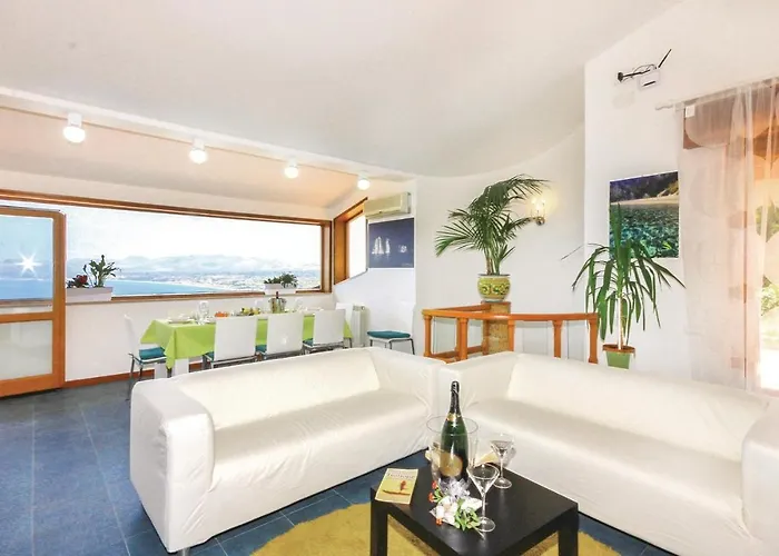 Belvedere בית נופש *